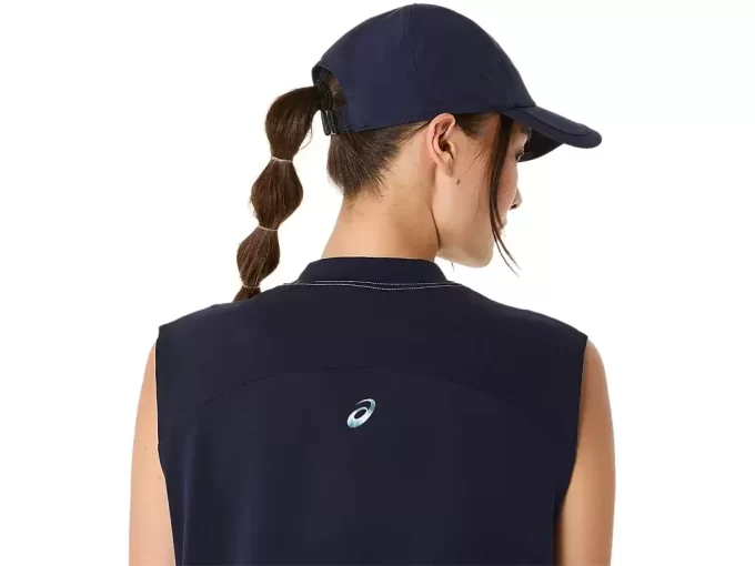 A.P.C. x TOP BEZ RĘKAWÓW Z OKRĄGŁYM KOŁNIERZEM A.P.C. x TOP BEZ RĘKAWÓW Z OKRĄGŁYM KOŁNIERZEM