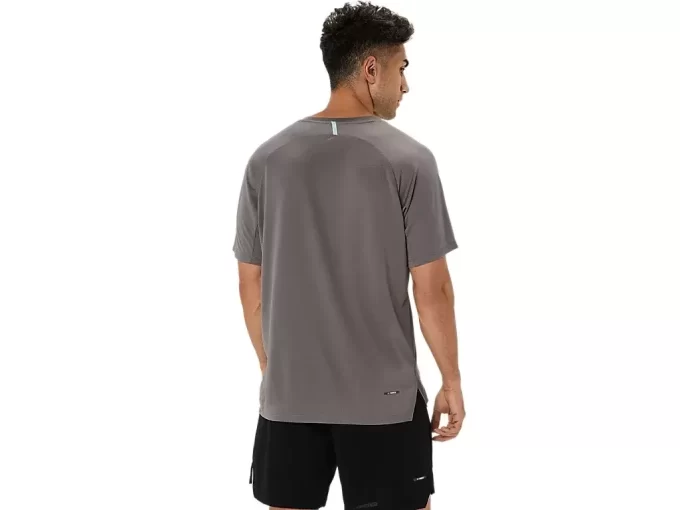 ACTIBREEZE VENTED MESH TOP Z KRÓTKIM RĘKAWEM ACTIBREEZE VENTED MESH TOP Z KRÓTKIM RĘKAWEM