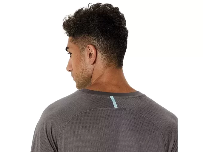 ACTIBREEZE VENTED MESH TOP Z KRÓTKIM RĘKAWEM ACTIBREEZE VENTED MESH TOP Z KRÓTKIM RĘKAWEM