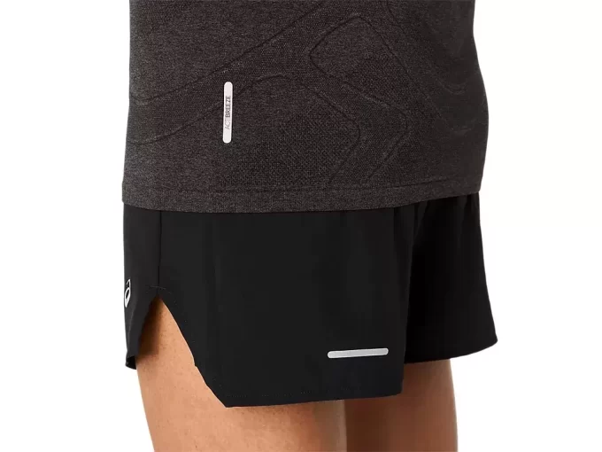 BEZSZWOWY TOP Z KRÓTKIM RĘKAWEM ROAD