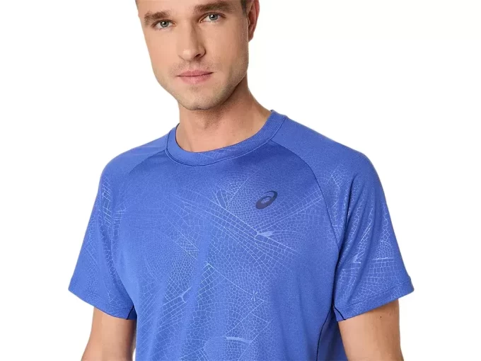 Bluzka z krótkim rękawem z nadrukiem Game na całej powierzchni Bluzka z krótkim rękawem z nadrukiem Game na całej powierzchni