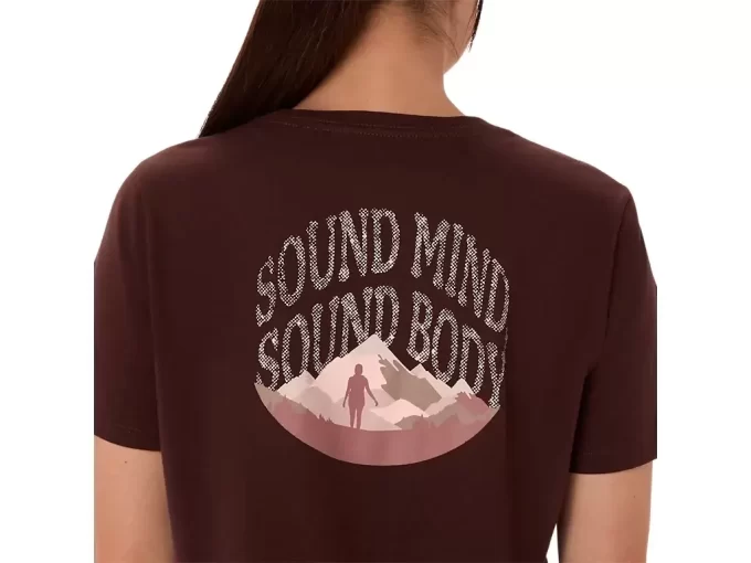 DAMSKA KOSZULKA ASICS NATURE Z DEKOLTEM W SEREK I KRÓTKIM RĘKAWEM DAMSKA KOSZULKA ASICS NATURE Z DEKOLTEM W SEREK I KRÓTKIM RĘKAWEM