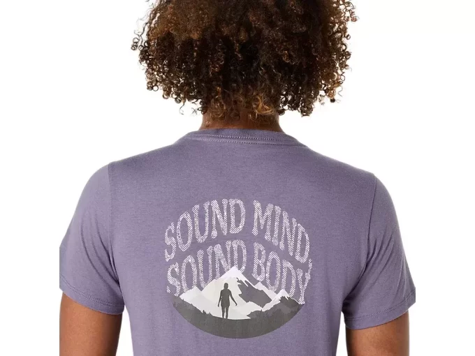 DAMSKA KOSZULKA ASICS NATURE Z DEKOLTEM W SEREK I KRÓTKIM RĘKAWEM DAMSKA KOSZULKA ASICS NATURE Z DEKOLTEM W SEREK I KRÓTKIM RĘKAWEM