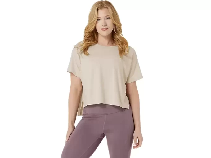 ELASTYCZNA BLUZA Z KRÓTKIM RĘKAWEM ELASTYCZNA BLUZA Z KRÓTKIM RĘKAWEM