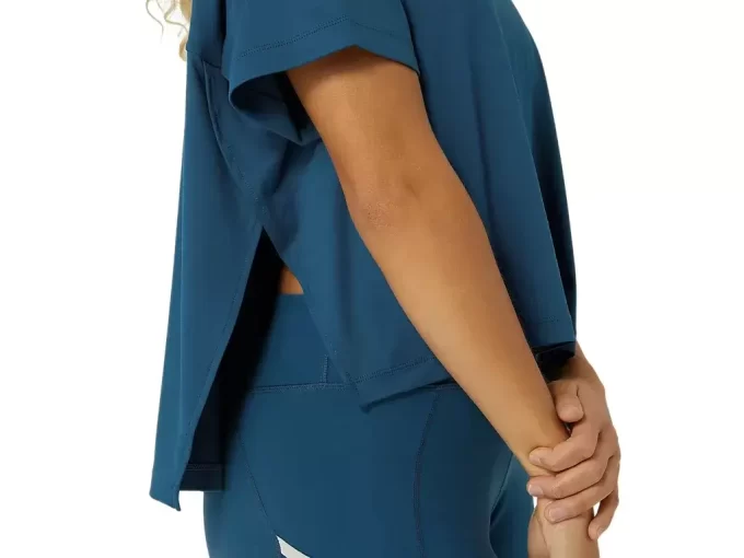 ELASTYCZNA BLUZA Z KRÓTKIM RĘKAWEM ELASTYCZNA BLUZA Z KRÓTKIM RĘKAWEM