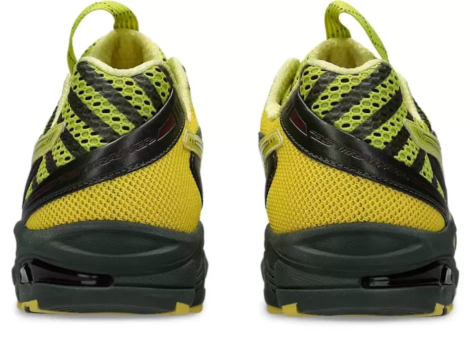 UB9-S GEL-DS TRAINER 14